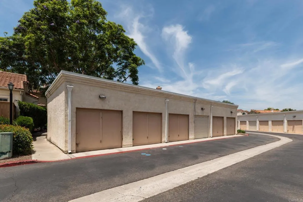 https://cdn.realtyfeed.com/cdn/127/306735769/629b0418ccc6b6995a1d878db883092e.webp