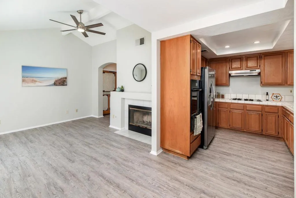 https://cdn.realtyfeed.com/cdn/127/306735769/82ba80b27abf17e4cedd53867db67d4b.webp
