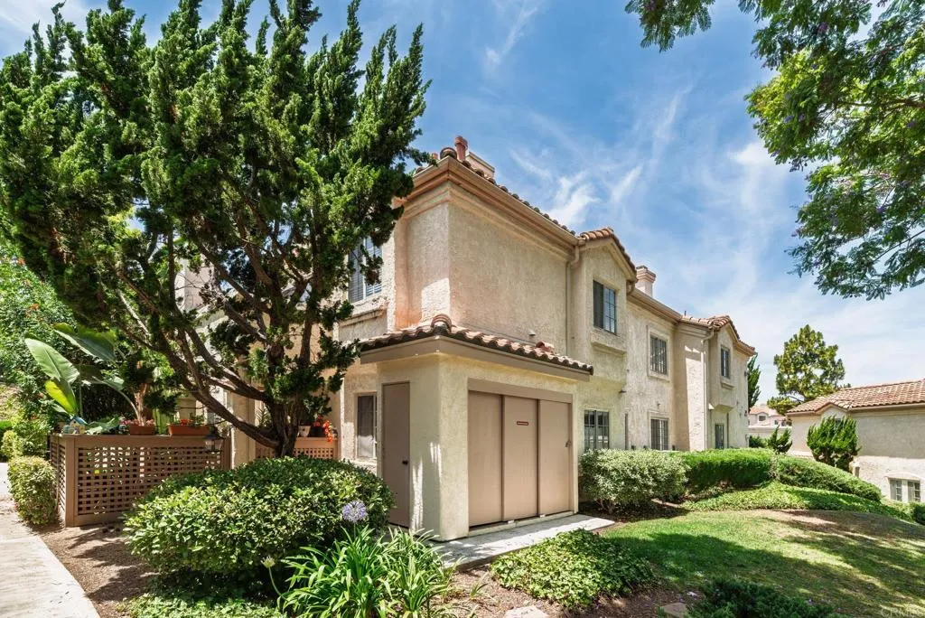 https://cdn.realtyfeed.com/cdn/127/306735769/92ad04b895a041382de0ffa308e4ffe5.webp