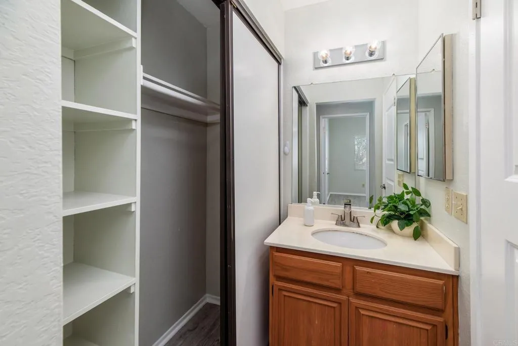 https://cdn.realtyfeed.com/cdn/127/306735769/9a019da008967907d099156b22597e80.webp