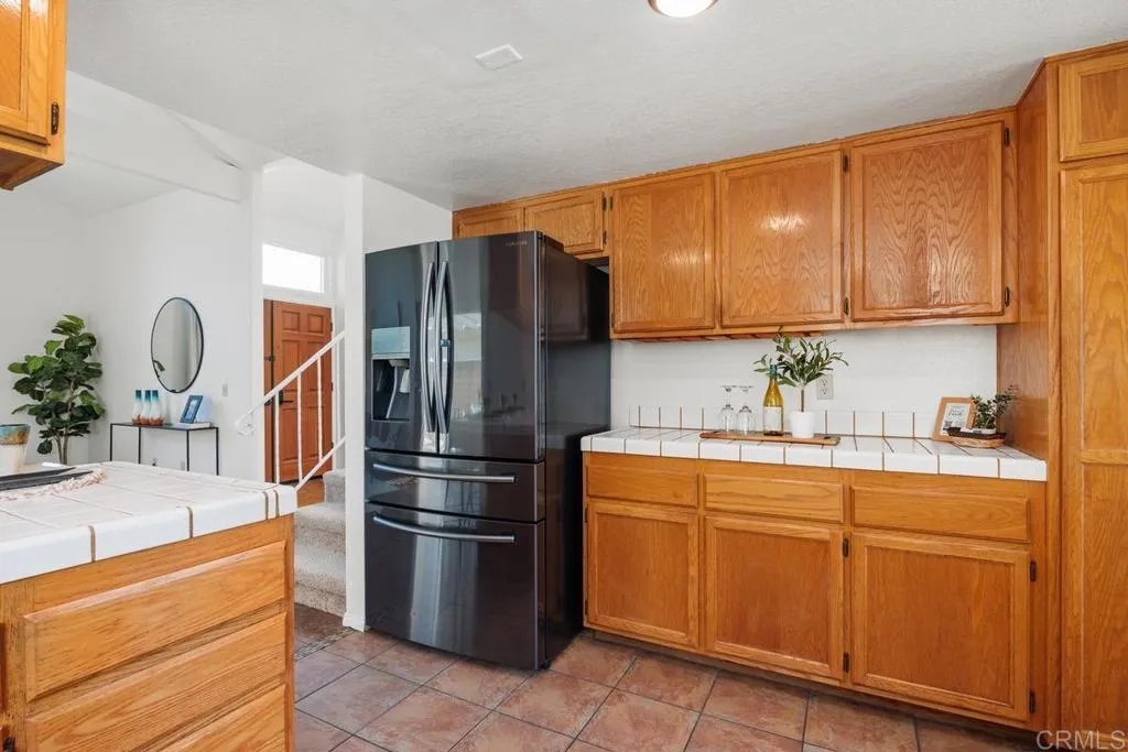 https://cdn.realtyfeed.com/cdn/127/306735771/0ea3fa6aeb9a4f86004352872f13184b.webp