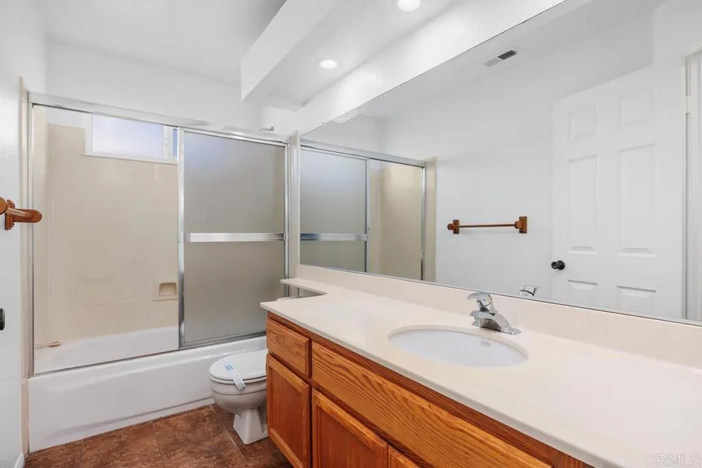 https://cdn.realtyfeed.com/cdn/127/306735771/9243641fded779eac9ebdf30df295db5.webp