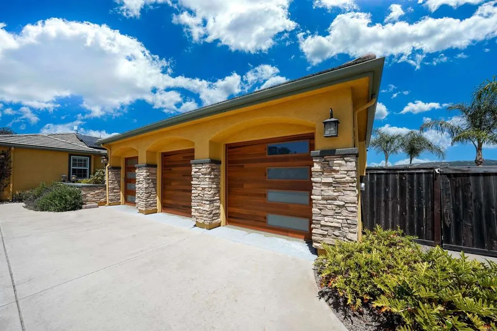 22963 Stokes Road, Ramona, CA 92065 - Photo 4 of 50, Ramona, CA