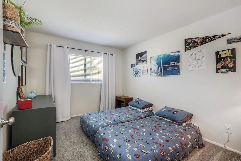 https://cdn.realtyfeed.com/cdn/127/306735861/36cdbe2b757ceff9705472c758e07c61.webp