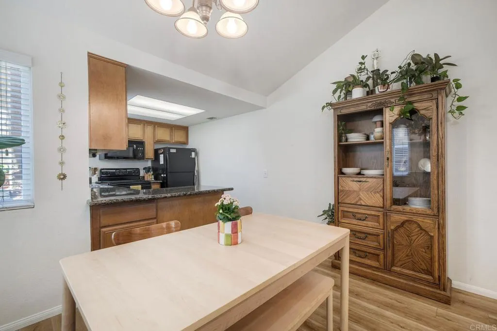 https://cdn.realtyfeed.com/cdn/127/306735861/7f74fe32dcd66bb1a06d5990ceb22fe2.webp