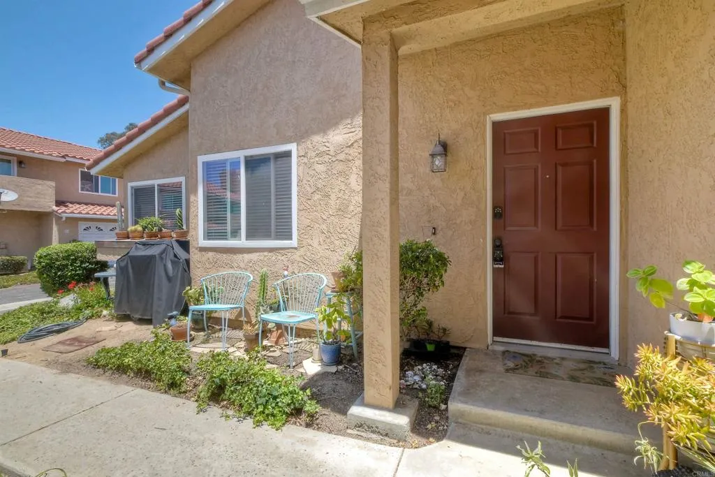 https://cdn.realtyfeed.com/cdn/127/306735861/c2dbef14bbe82439186f0bb3ed3b7198.webp