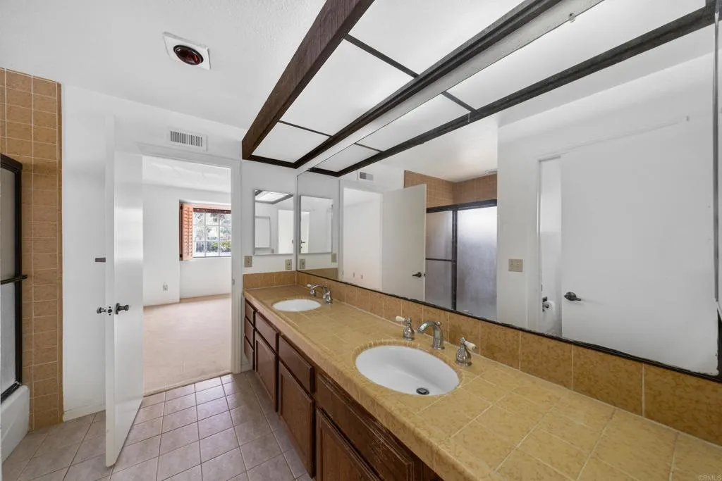 https://cdn.realtyfeed.com/cdn/127/306735930/27d763a68f39cfd7d700b19ff749de6d.webp