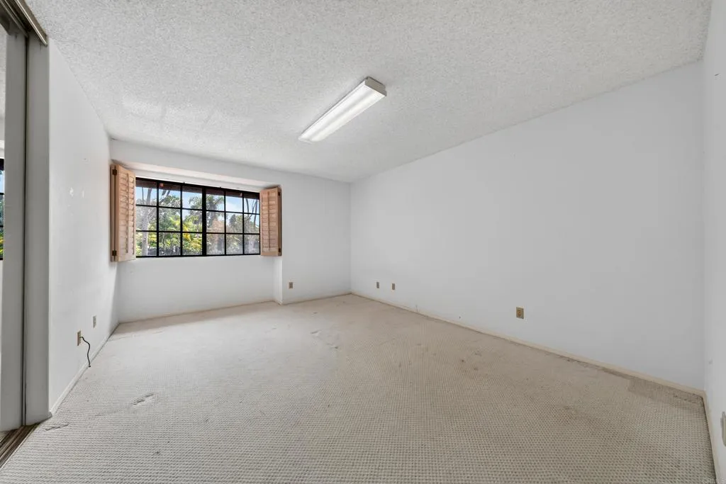 https://cdn.realtyfeed.com/cdn/127/306735930/a73ffc0b4e1a394d0d3bafe91550d9e2.webp