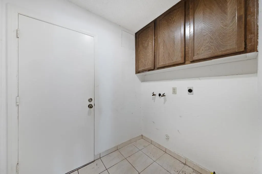 https://cdn.realtyfeed.com/cdn/127/306735930/cd5f40a4ca35cad1905f7d8496f98783.webp