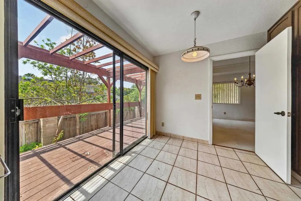 https://cdn.realtyfeed.com/cdn/127/306735930/e3f28c000a17d7679b132ca72f0f33d1.webp