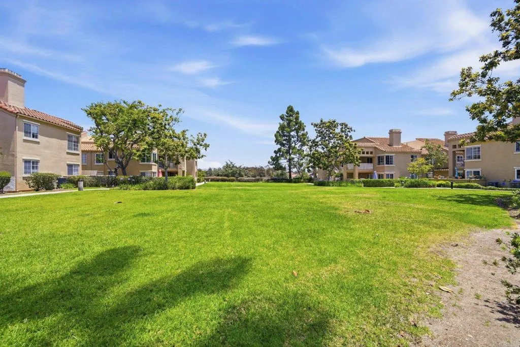 https://cdn.realtyfeed.com/cdn/127/306735940/0e71e1821bd892a088a208b61c3c126d.webp