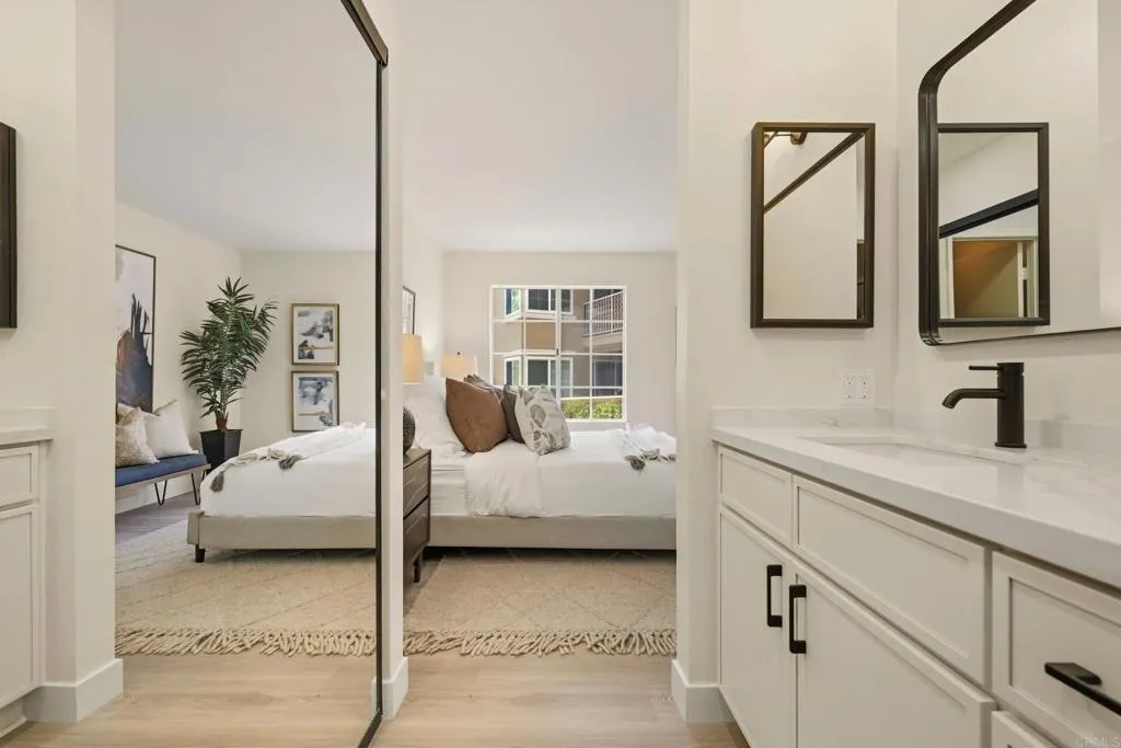 https://cdn.realtyfeed.com/cdn/127/306735940/43b29311e3baf2bbef0679c4b98b04bd.webp