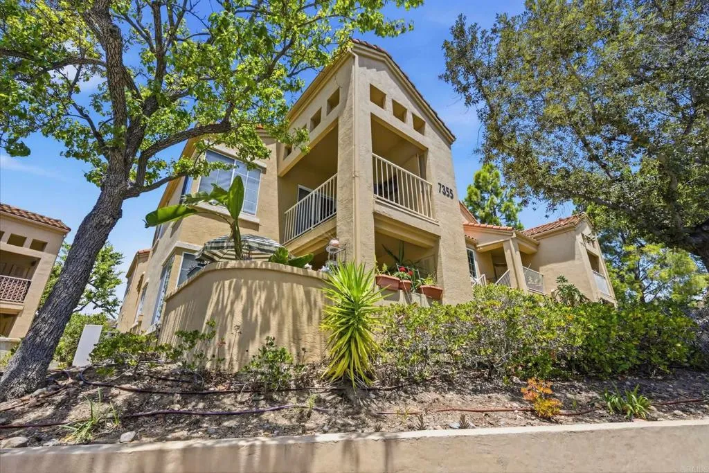https://cdn.realtyfeed.com/cdn/127/306735940/859d78844963e30cd018145ee7ea51cd.webp