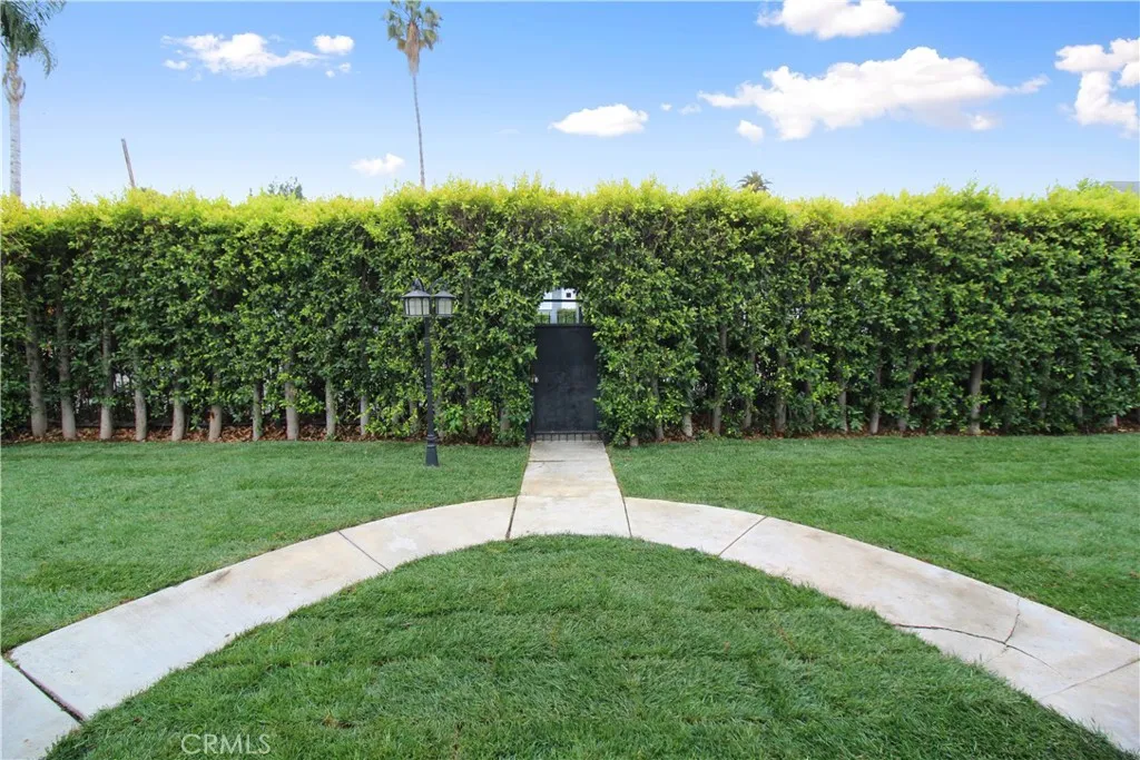 13573 Moorpark Street, Sherman Oaks, CA 91423 - Photo 3 of 50, Sherman Oaks, CA
