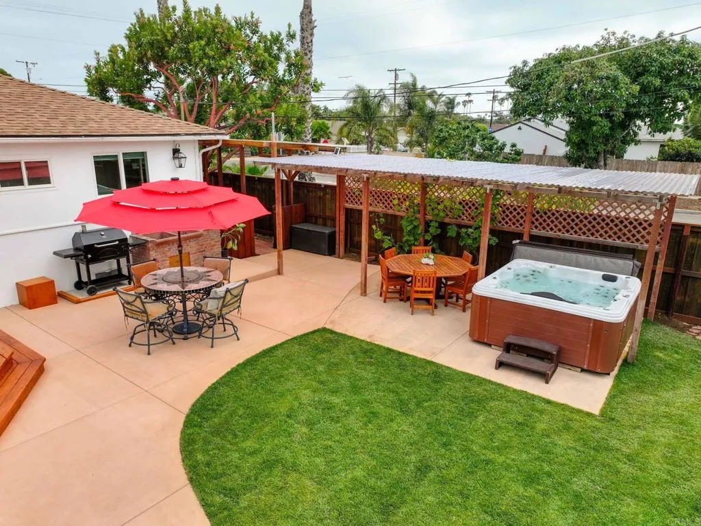 https://cdn.realtyfeed.com/cdn/127/306735962/b6653594d83d0ed53c4b9c3face01944.webp