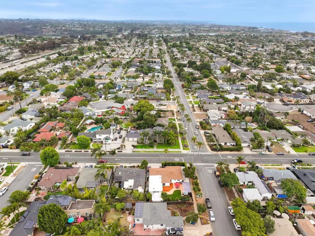 https://cdn.realtyfeed.com/cdn/127/306735962/ff26fab951781a954b6b142a841b742c.webp