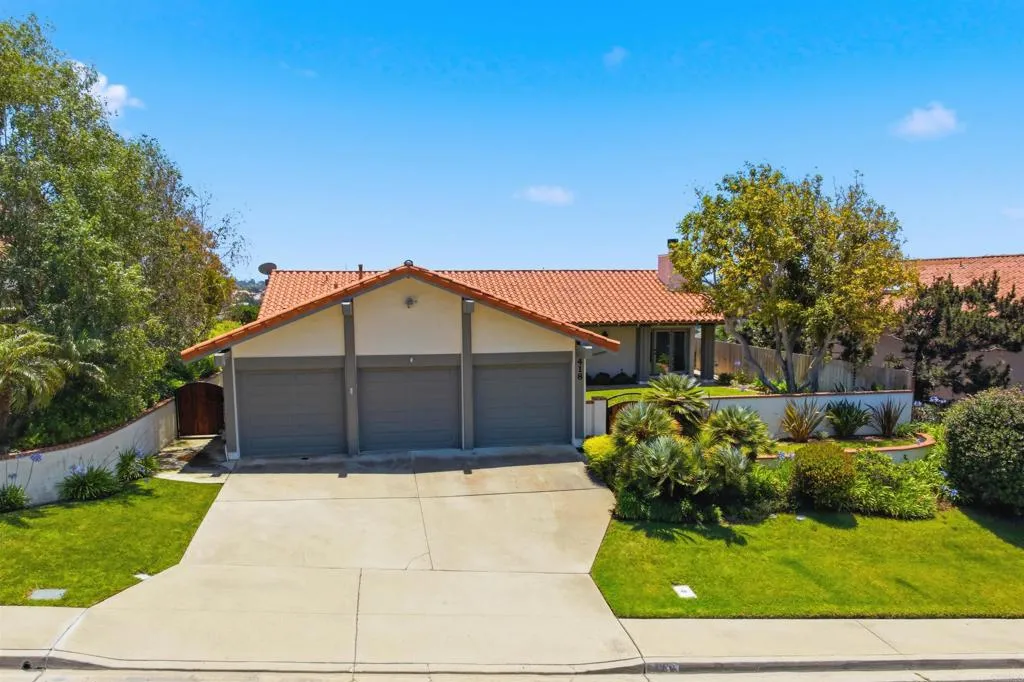 https://cdn.realtyfeed.com/cdn/127/306735964/22e5e6fe860d2750b4ed00241f17ce70.webp