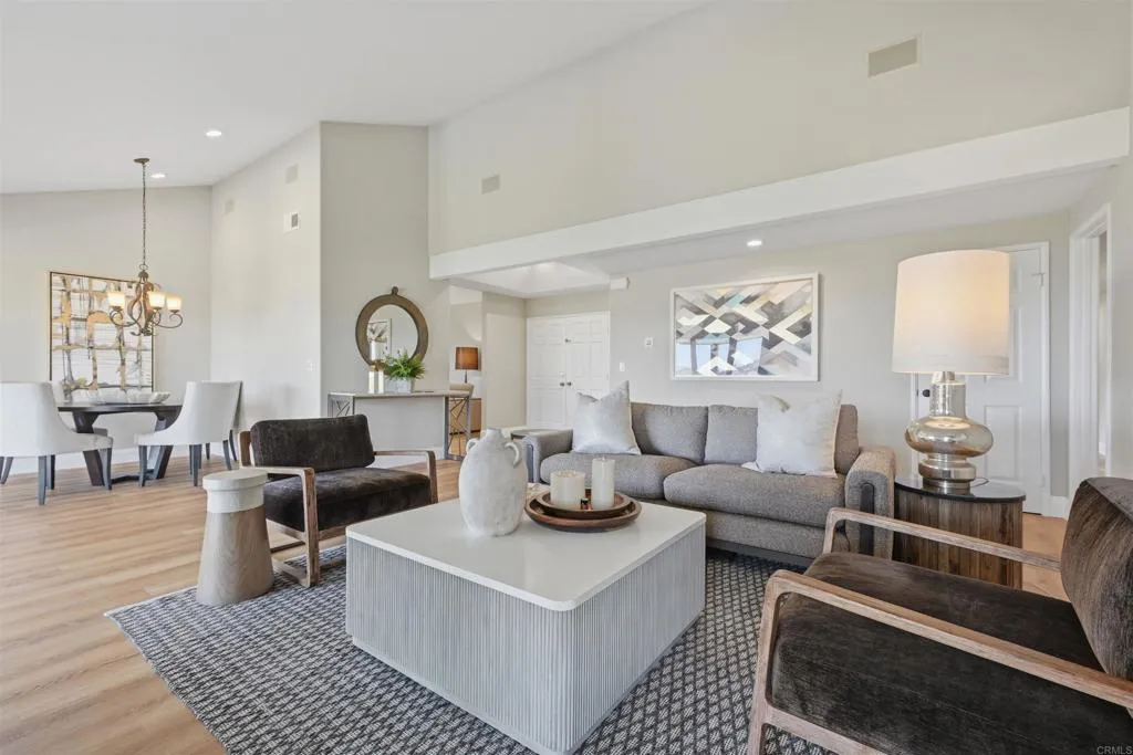 https://cdn.realtyfeed.com/cdn/127/306735964/27aed26f3e895dab797939f42831f090.webp