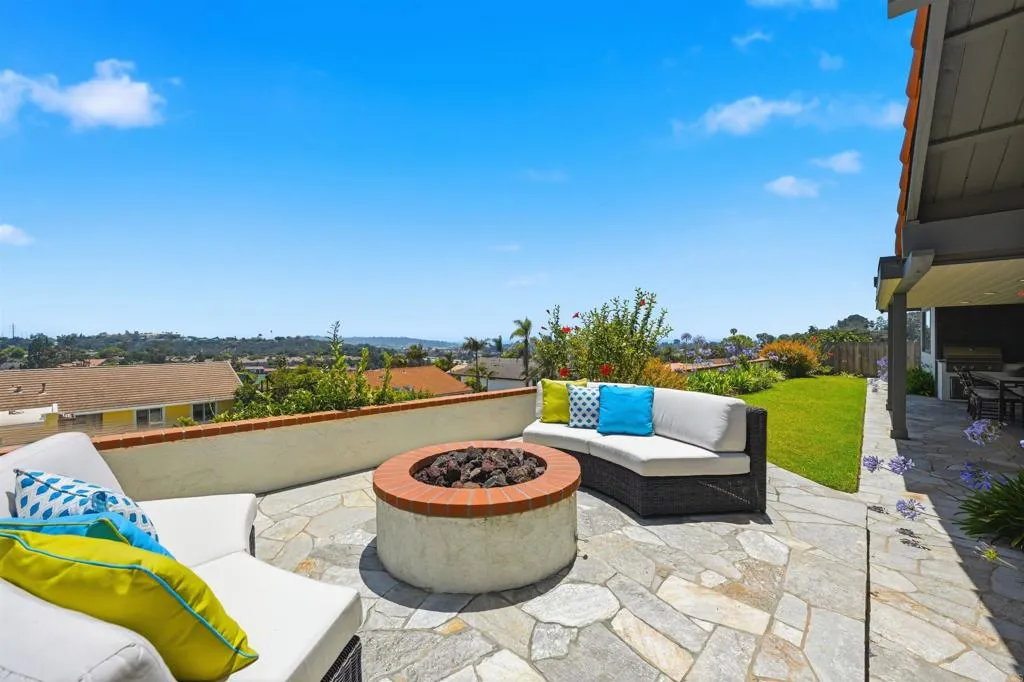 https://cdn.realtyfeed.com/cdn/127/306735964/3e43eeb51eb5665dc6aadbb1475ec2ee.webp