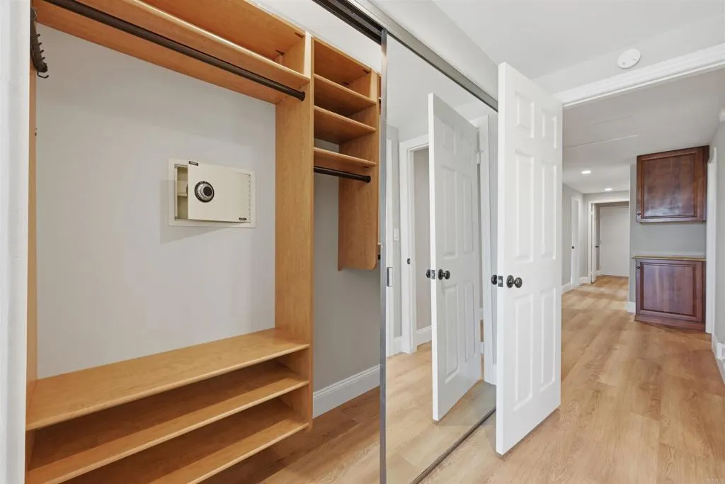 https://cdn.realtyfeed.com/cdn/127/306735964/51bdfb5862a937e0756a79d9dec60291.webp