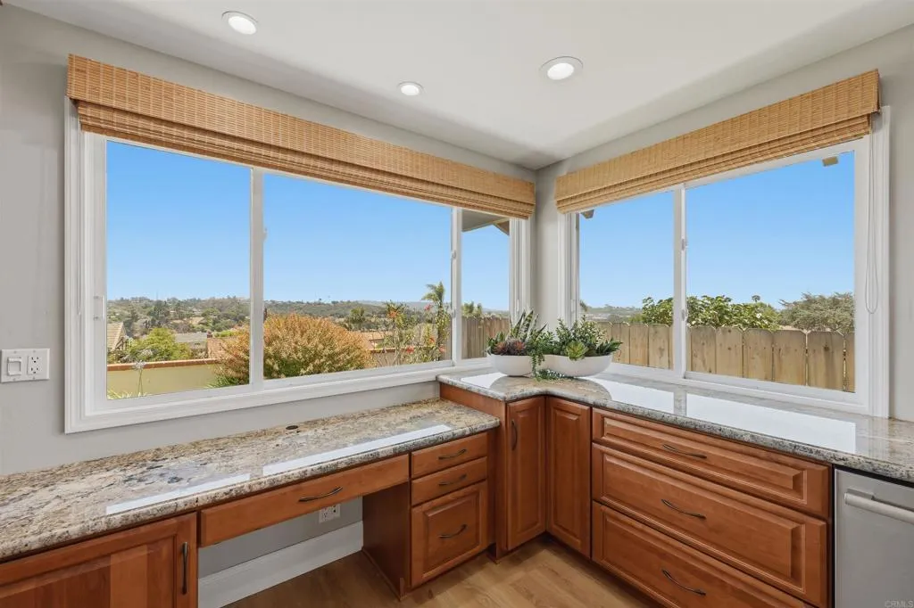 https://cdn.realtyfeed.com/cdn/127/306735964/57fc627ea82ccc5501906cccdce856ee.webp