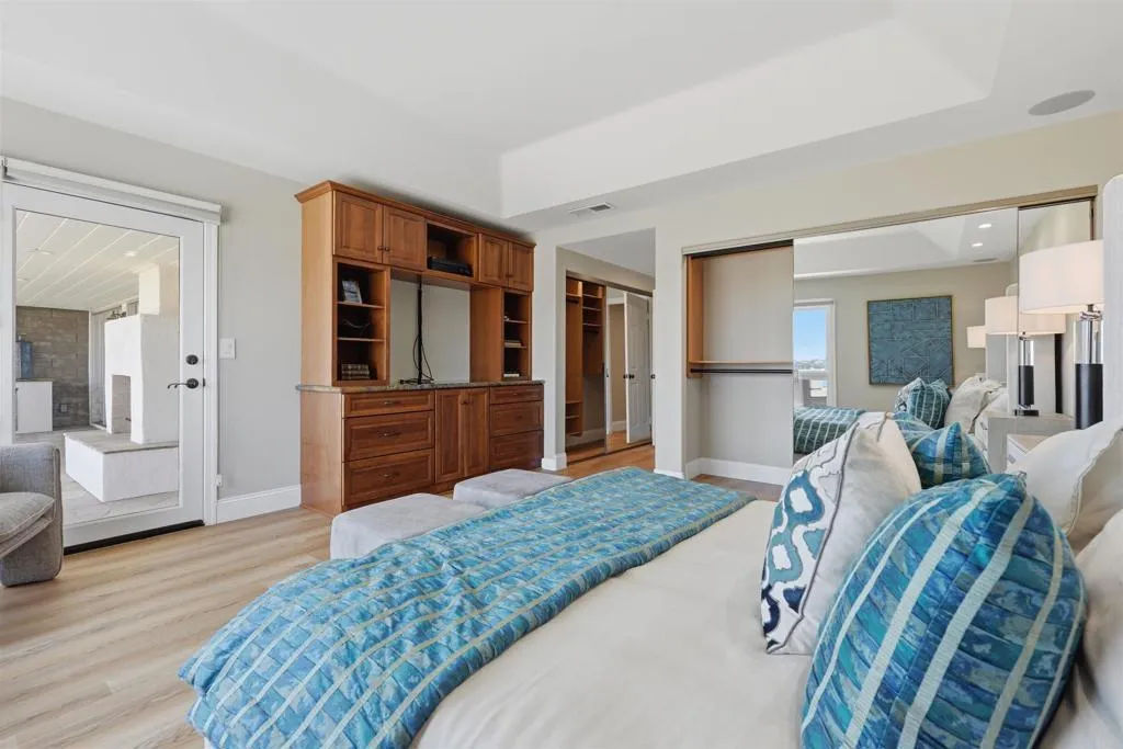 https://cdn.realtyfeed.com/cdn/127/306735964/d280676acfbfb03735661c61eb268f11.webp