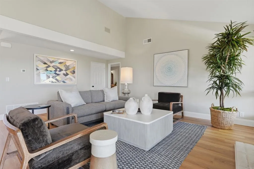 https://cdn.realtyfeed.com/cdn/127/306735964/da7ed08e8e0ec2efe42c87ab8ff76169.webp