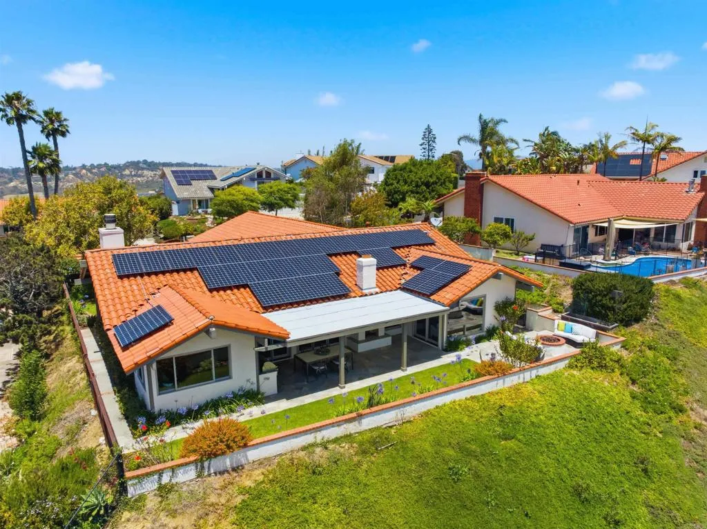 https://cdn.realtyfeed.com/cdn/127/306735964/ff547b6d278ee721683b210d38cf221c.webp