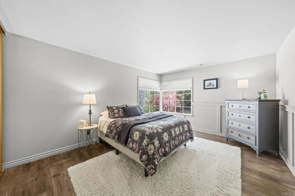 https://cdn.realtyfeed.com/cdn/127/306735977/165587ae5d711bbc6e55688b009add09.webp