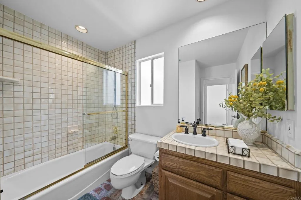https://cdn.realtyfeed.com/cdn/127/306735977/63187efa23e927c091343b6c73b68c6b.webp