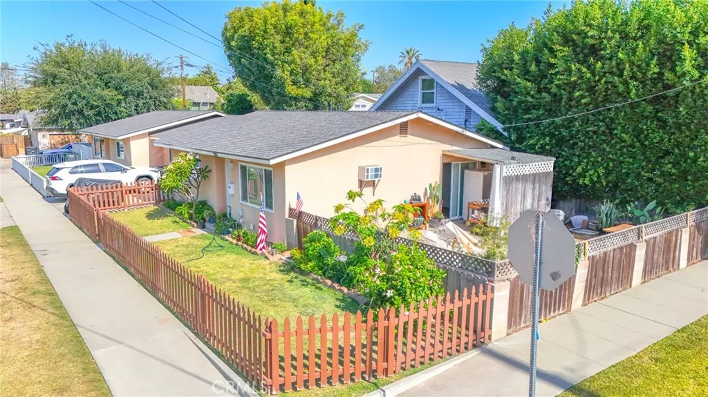 333-335,337 E La Veta, Orange, CA 92866 - Photo 2 of 14, Orange, CA