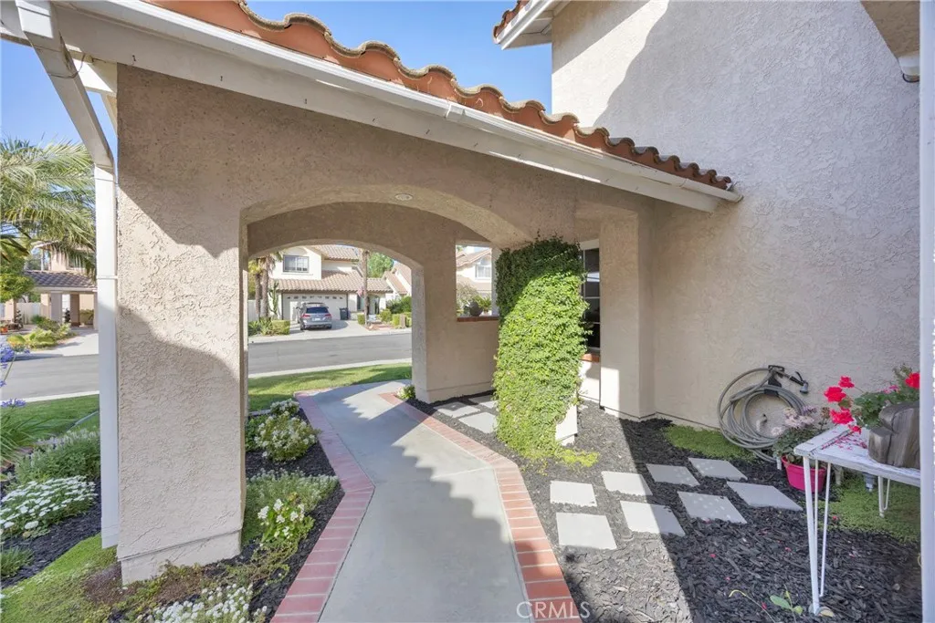 Laguna Hills, CA 92656