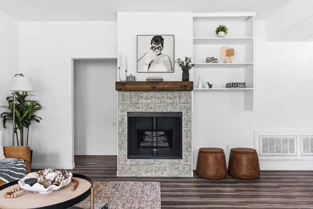 https://cdn.realtyfeed.com/cdn/127/306736052/20189ac4ddb58db04f825ad5880d708a.webp