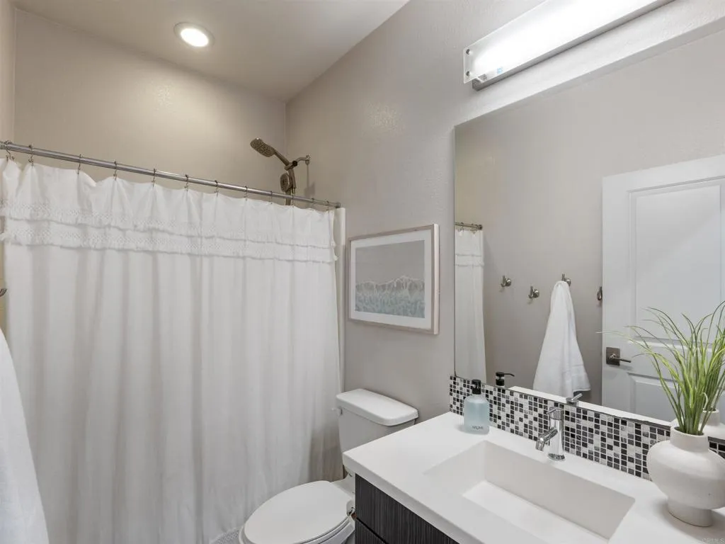 https://cdn.realtyfeed.com/cdn/127/306736092/13348e83d5592395355bc95027a482a6.webp