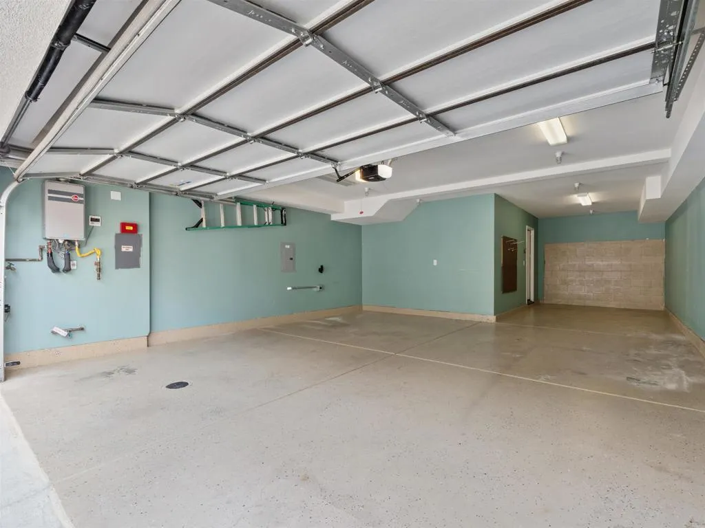 https://cdn.realtyfeed.com/cdn/127/306736092/73cb4fdad566adf294e8b4e956ef8837.webp