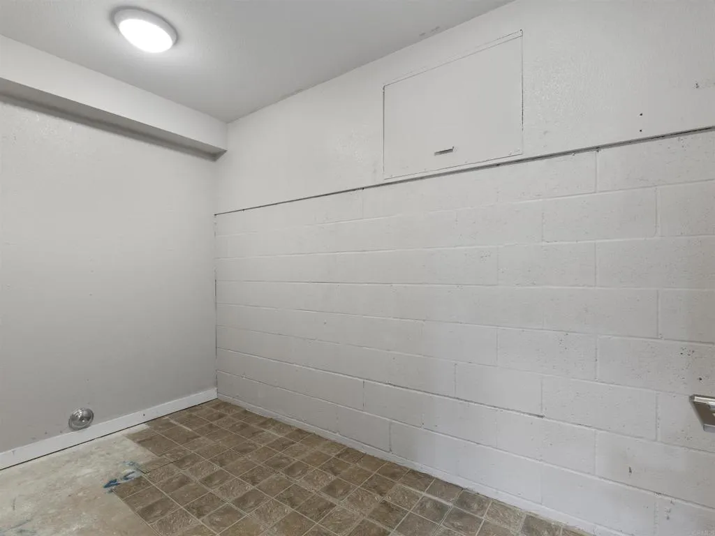 https://cdn.realtyfeed.com/cdn/127/306736092/b7cc4f7e14b46bf607f2ca7d4c7246b5.webp