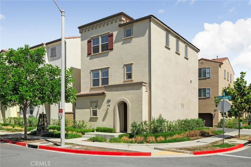 Upland, CA 91786
