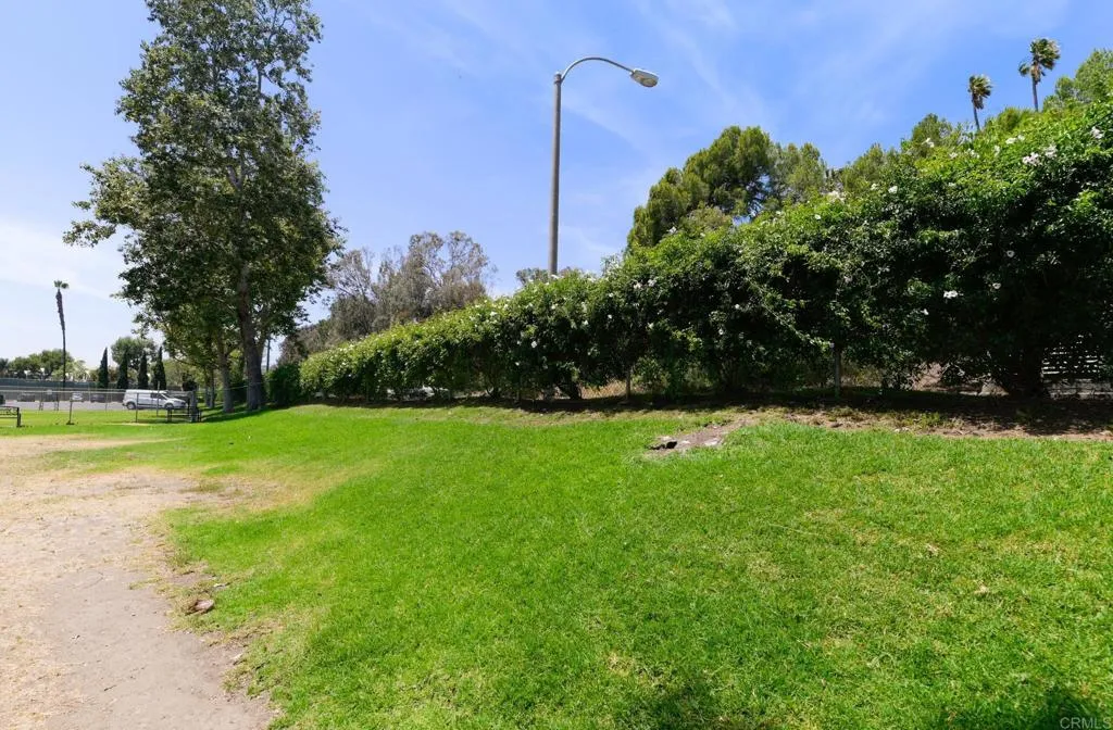 https://cdn.realtyfeed.com/cdn/127/306736160/40ad017064a3b6f2a5abba453768ea9c.webp