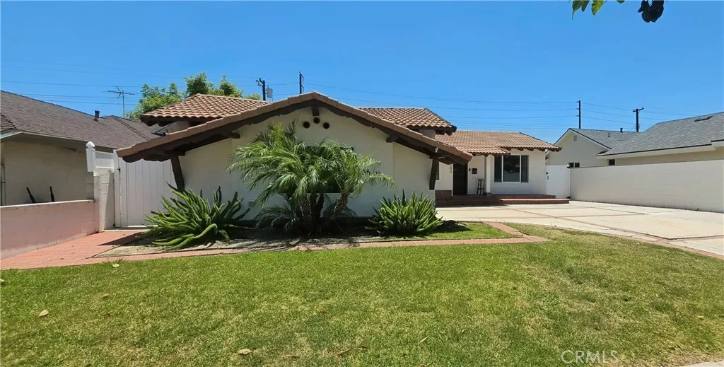 La Habra, CA 90631