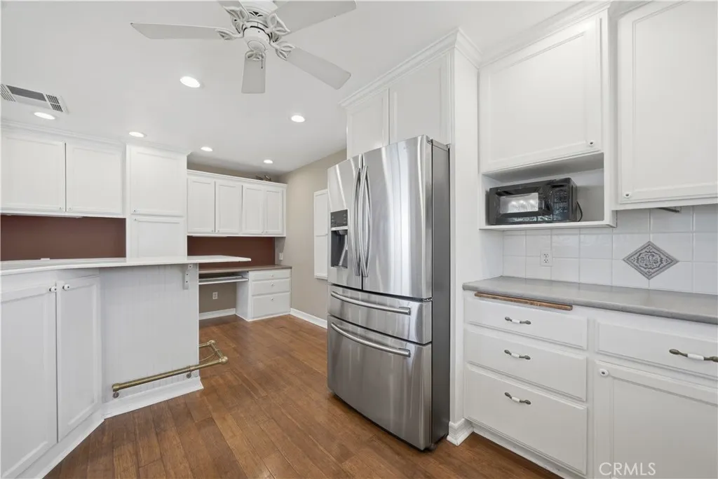 https://cdn.realtyfeed.com/cdn/127/306736178/325080ea7306b2ac5db23f90c61c91ab.webp