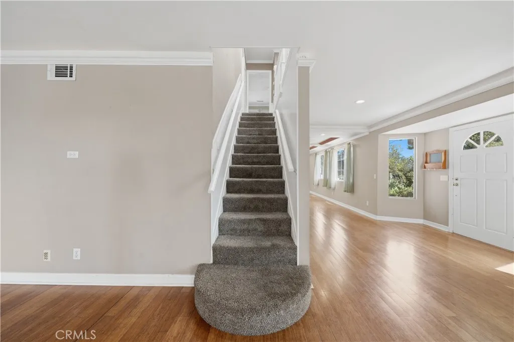 https://cdn.realtyfeed.com/cdn/127/306736178/7e336ba9edad3872ba46f495e3aafa00.webp