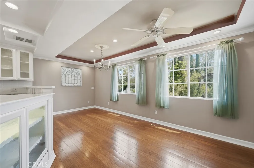 https://cdn.realtyfeed.com/cdn/127/306736178/7f4a9bc137663f166c85d89c925799d5.webp