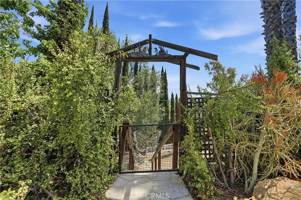 https://cdn.realtyfeed.com/cdn/127/306736178/e7fd44f10c3b289f684990b82634a517.webp