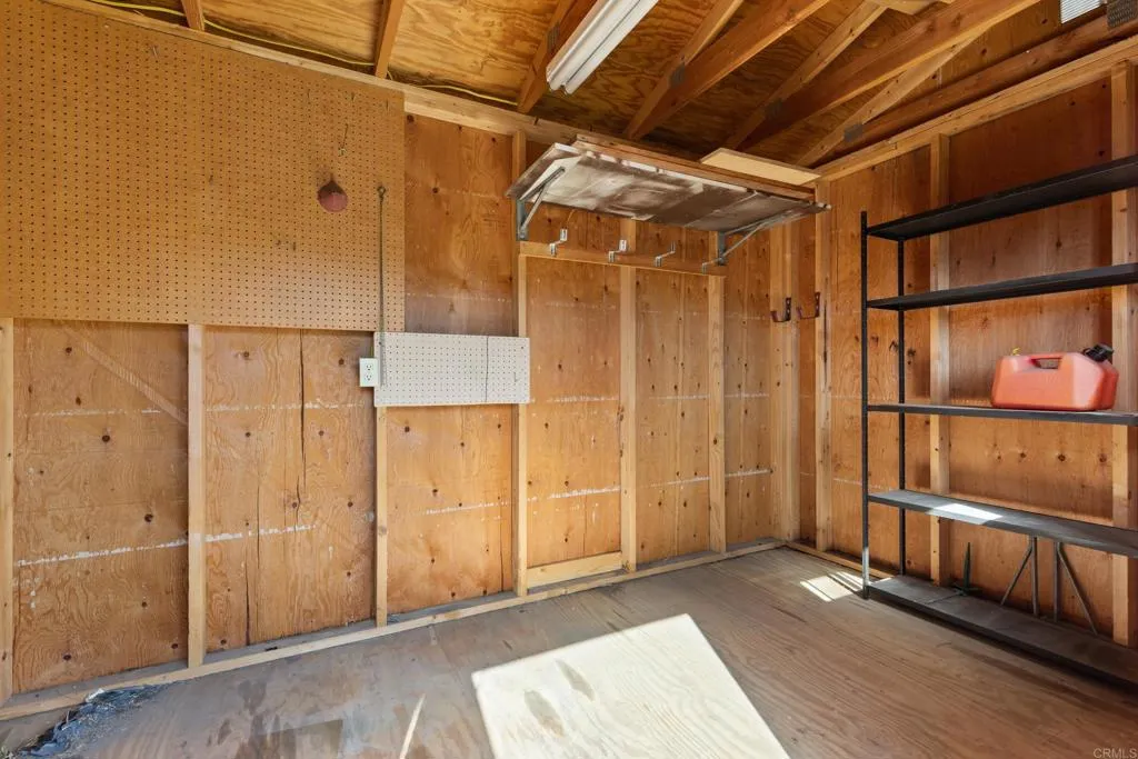 https://cdn.realtyfeed.com/cdn/127/306736214/017c770a8a7ea0f9d7a12a37e8d3d256.webp