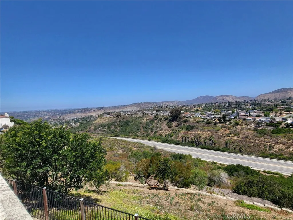 https://cdn.realtyfeed.com/cdn/127/306736217/951406e19989e5890fdc7a0917401db7.webp