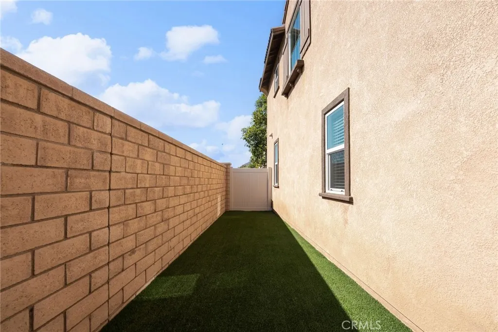 https://cdn.realtyfeed.com/cdn/127/306736242/1d70e88306e7c5e869c1dd6bf1e914a7.webp