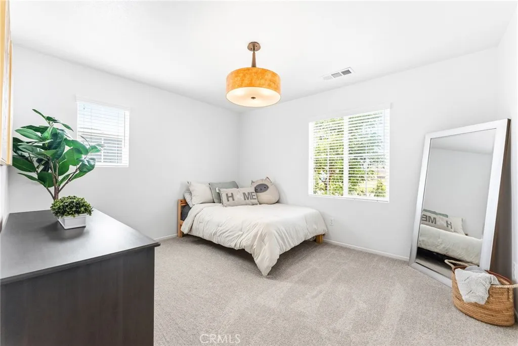 https://cdn.realtyfeed.com/cdn/127/306736242/e208b66b3e56a96a46619c48555889cd.webp