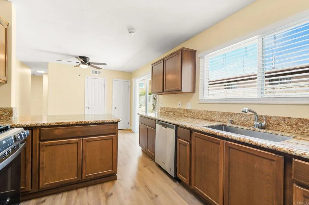https://cdn.realtyfeed.com/cdn/127/306736248/60d46f9c5022a34019ff14fa5280ed8f.webp