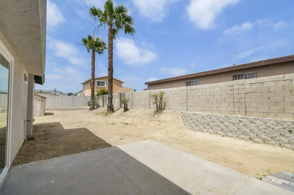 https://cdn.realtyfeed.com/cdn/127/306736248/8cee593c31891d3cb9fe8f0f14615c80.webp