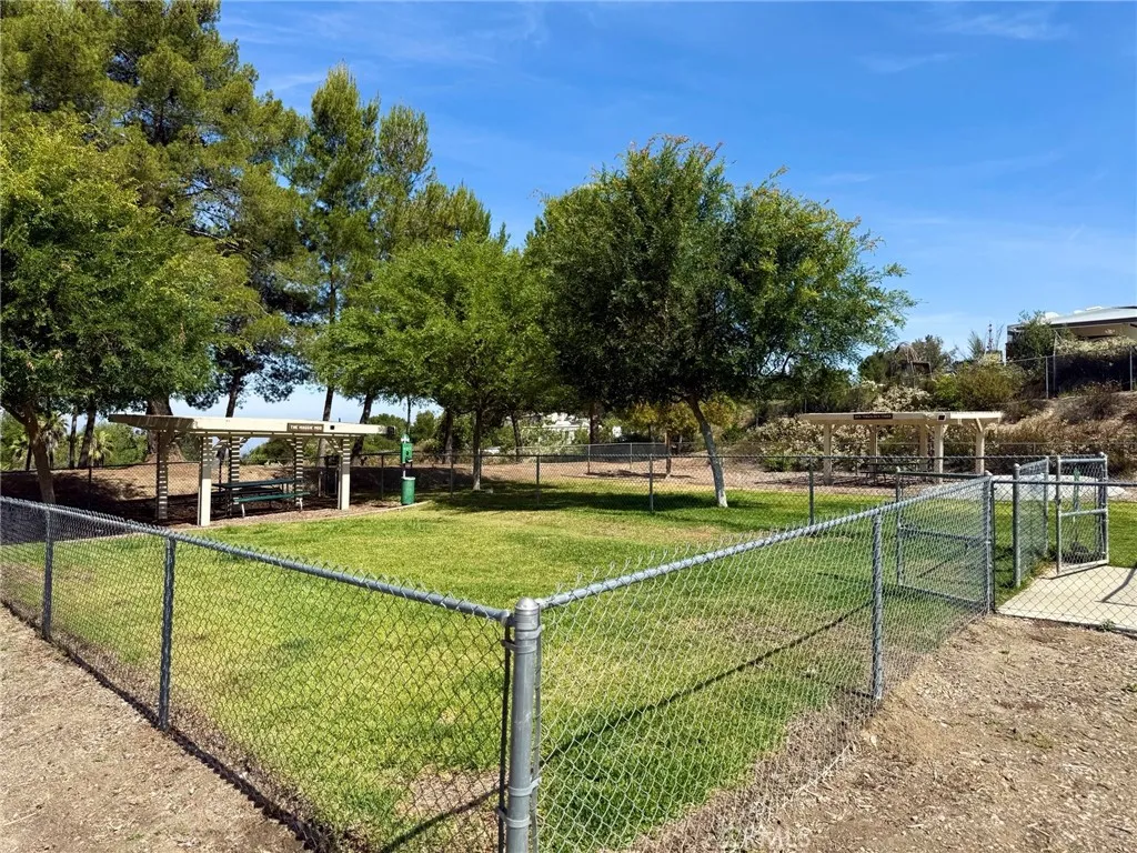 https://cdn.realtyfeed.com/cdn/127/306736253/82af7054c3d92dfd9f147d222ec1e35b.webp